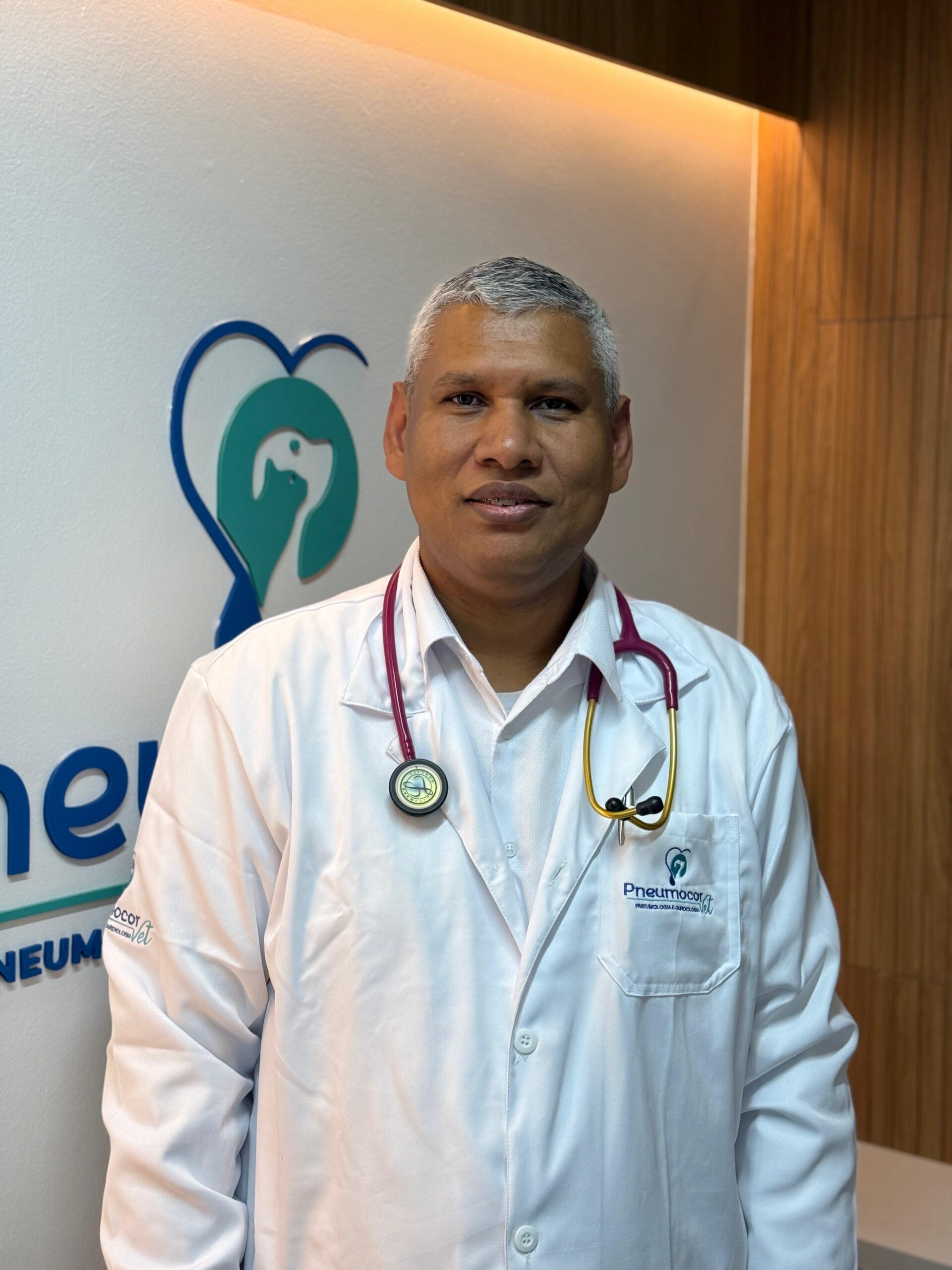 Médico veterinário Cardiologista